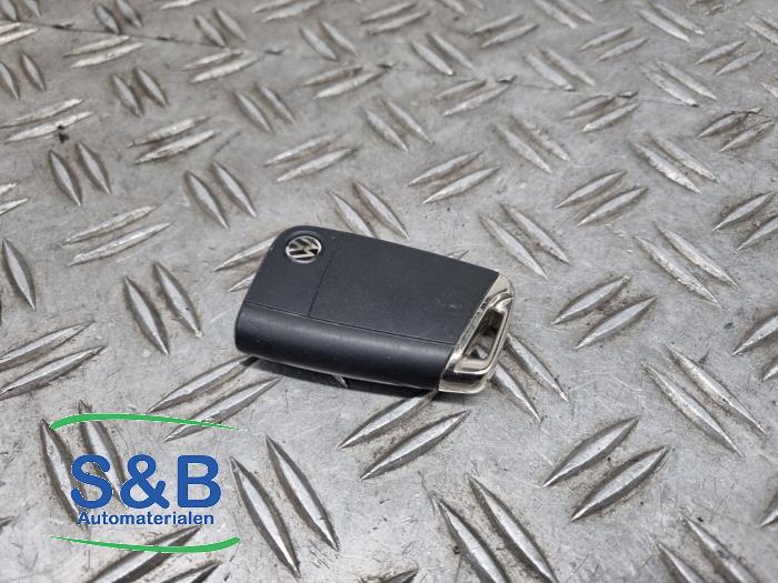 Begagnade Diverse Volkswagen Golf VII (AUA) 1.6 TDI 16V Pris € 49,99 Marginaltabell erbjuds av Schaap & Bron