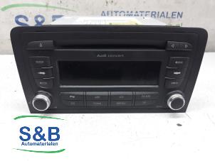 Usagé Radio/Lecteur CD Audi A3 (8P1) 2.0 TDI 16V Prix € 80,00 Règlement à la marge proposé par Schaap & Bron