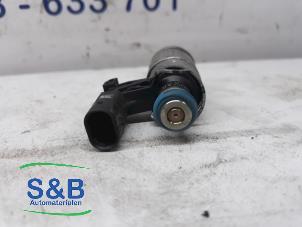 Used Injector (petrol injection) Volkswagen Tiguan (AD1) 1.4 TSI 16V 4Motion Price € 30,00 Margin scheme offered by Schaap & Bron