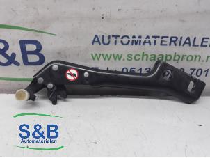 Used Rear door hinge, right Ford Transit Custom 2.2 TDCi 16V Price € 25,00 Margin scheme offered by Schaap & Bron