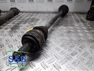 Used Drive shaft, rear right BMW 3 serie (E90) 320i 16V Price € 50,00 Margin scheme offered by Schaap & Bron