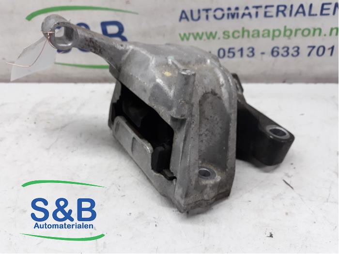 Used Engine mount Volkswagen Tiguan (5N1/2) 1.4 TSI 16V Price € 50,00 Margin scheme offered by Schaap & Bron