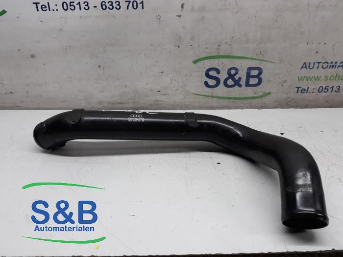 Usagé Tube intercooler Audi A4 (B7) 2.5 TDI V6 24V Prix € 20,00 Règlement à la marge proposé par Schaap & Bron