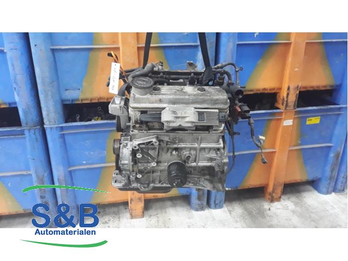 Engine from a Seat Arosa (6H1) 1.0 Mpi 2000