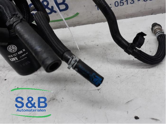 Fuel filter Volkswagen Caddy IV 1K0127400N DFSF UFI