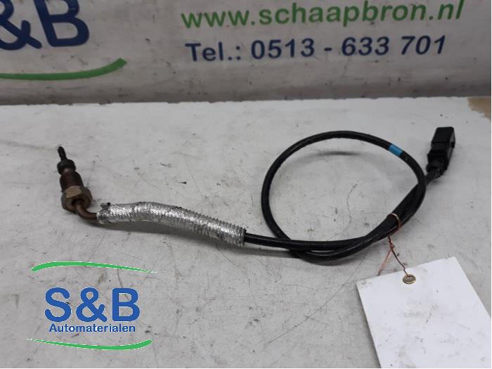 Używane Czujnik temperatury spalin Volkswagen Caddy IV Cena € 60,00 Procedura marży oferowane przez Schaap & Bron