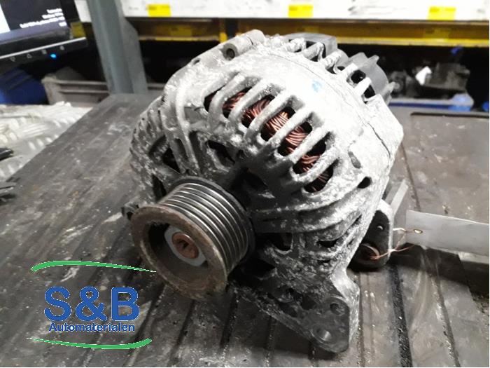 Gebrauchte Dynamo Volkswagen Golf Plus (5M1/1KP) 1.6 FSI 16V Preis € 50,00 Margenregelung angeboten von Schaap & Bron