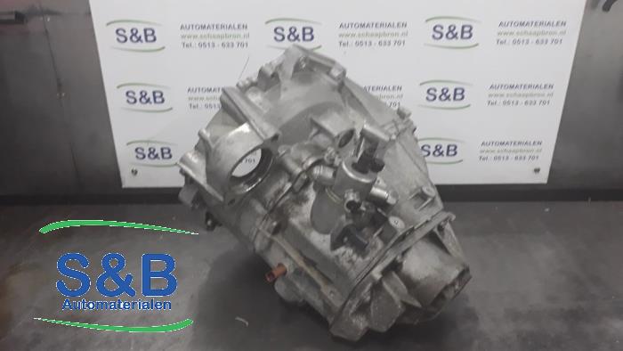 Gearbox from a Volkswagen Golf VII (AUA) 1.0 TSI 12V 2018