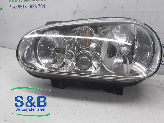 Gebrauchte Scheinwerfer links Volkswagen Golf IV Variant (1J5) 1.6 FSI 16V Preis € 45,00 Margenregelung angeboten von Schaap & Bron