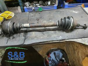 Used Front drive shaft, right Audi 80 (B4) 1.9 TDI Price € 60,00 Margin scheme offered by Schaap & Bron