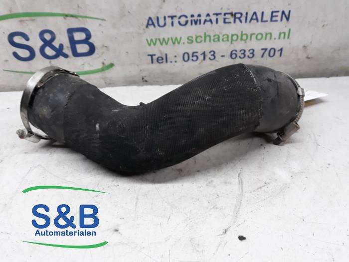 Gebrauchte Intercooler Schlauch Audi A8 (D3) Preis € 75,00 Margenregelung angeboten von Schaap & Bron