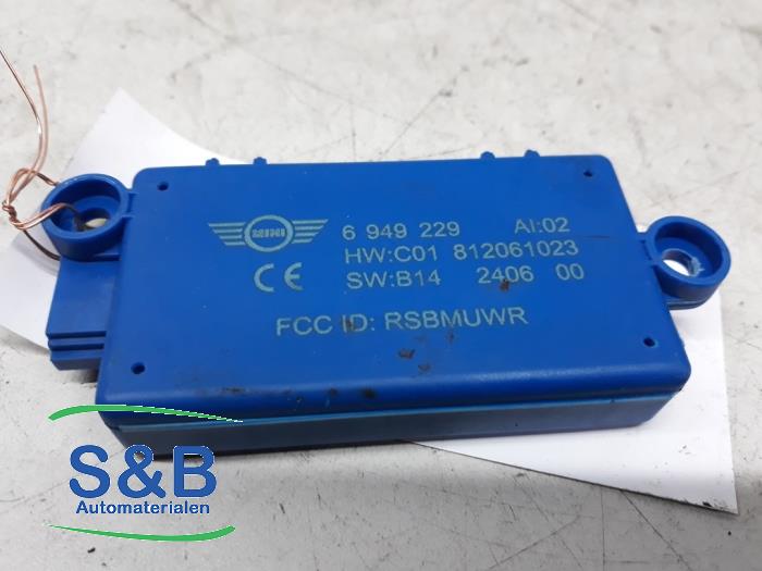 Begagnade Larmsensor Austin Mini Open (R52) 1.6 16V Cooper Pris € 25,00 Marginaltabell erbjuds av Schaap & Bron