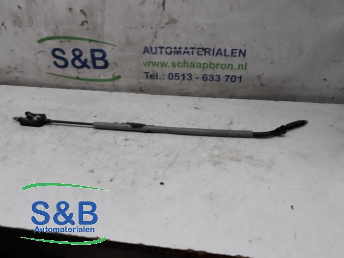 Używane Kabel (rózne) Volkswagen Jetta IV (162/16A) Cena € 10,00 Procedura marży oferowane przez Schaap & Bron