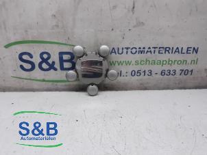 Used Hub cap Seat Miscellaneous Price € 10,00 Margin scheme offered by Schaap & Bron