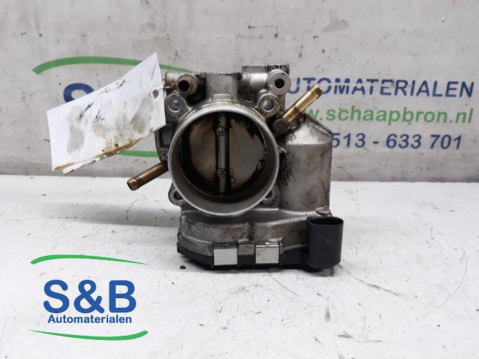 Drosselklappengehäuse van een Seat Toledo (1M2) 1.8 20V 2003