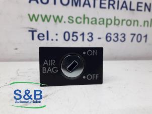 Gebrauchte Airbag Schalter Skoda Octavia Combi (1U5) 1.6 Preis € 10,00 Margenregelung angeboten von Schaap & Bron