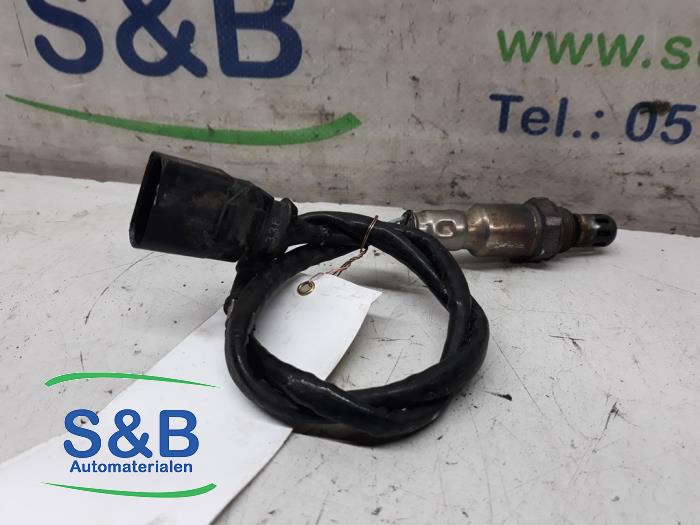 Lambda probe from a Volkswagen Golf Plus (5M1/1KP) 1.4 TSI 140 16V 2009