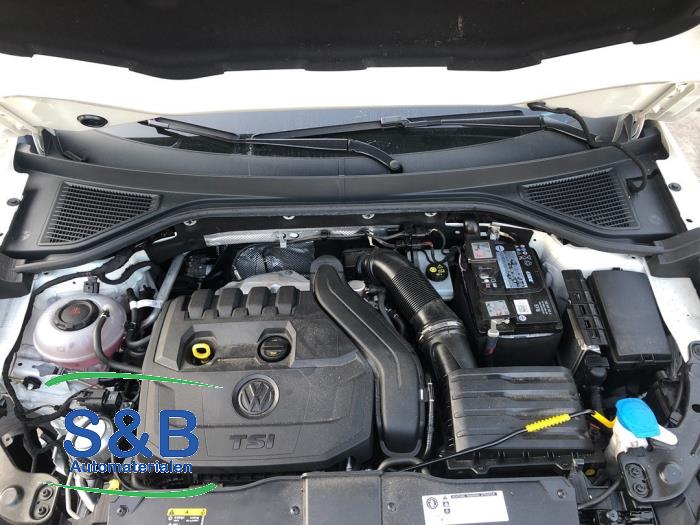 Caja de cambios de un Volkswagen T-Roc 1.5 TSI Evo BMT 16V 2018