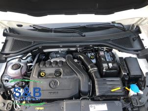 Usagé Boîte de vitesse Volkswagen T-Roc 1.5 TSI Evo BMT 16V Prix € 1.050,00 Règlement à la marge proposé par Schaap & Bron