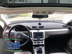Usados Juego de airbags Volkswagen Passat Variant (365) 2.0 TDI 16V 135 Precio € 675,00 Norma de margen ofrecido por Schaap & Bron