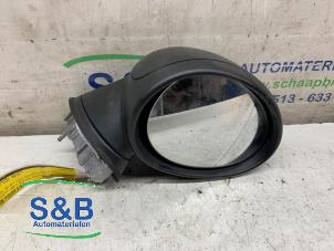Used Wing mirror, right Mini Mini (R56) 1.6 16V Cooper Price € 30,00 Margin scheme offered by Schaap & Bron