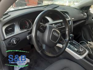 Used Instrument panel Audi A5 Sportback (8TA) 2.0 TFSI 16V Price € 150,00 Margin scheme offered by Schaap & Bron