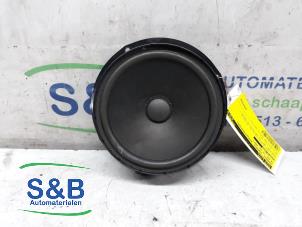 Used Speaker Volkswagen Eos (1F7/F8) 2.0 TDI DPF Price € 20,00 Margin scheme offered by Schaap & Bron