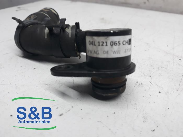 Water pipe from a Volkswagen Caddy Combi IV 2.0 TDI 102 2016