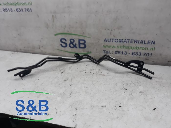 Begagnade Vattenrör Volkswagen Transporter T6 2.0 TDI 150 4Motion Pris € 20,00 Marginaltabell erbjuds av Schaap & Bron