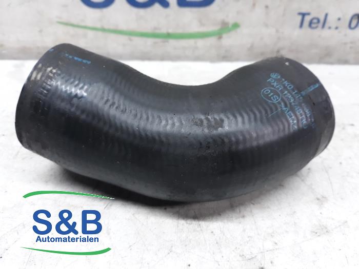 Gebrauchte Intercooler Schlauch Volkswagen Golf VI (5K1) 1.6 TDI 16V Preis € 14,99 Margenregelung angeboten von Schaap & Bron