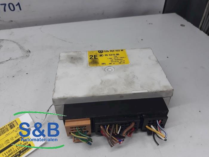 Used Injection computer Volkswagen Fox (5Z) 1.2 Price € 80,00 Margin scheme offered by Schaap & Bron