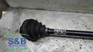 Used Front drive shaft, left Audi A4 Cabrio (B7) 2.5 TDI 24V Price € 175,00 Margin scheme offered by Schaap & Bron