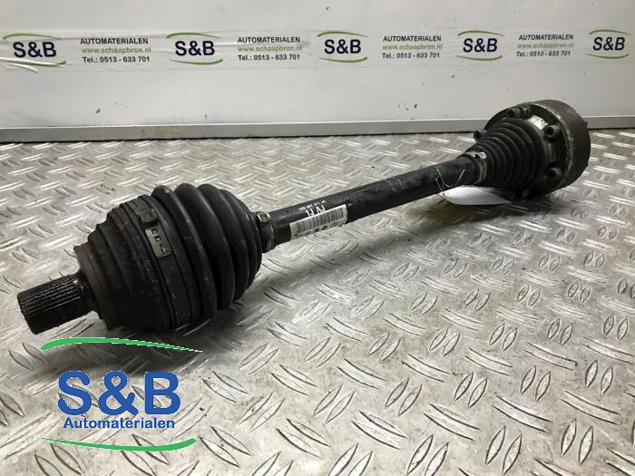 Gebrauchte Antriebswelle links vorne Volkswagen Golf VI (5K1) 1.4 TSI 122 16V Preis € 50,00 Margenregelung angeboten von Schaap & Bron