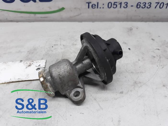 Gebrauchte AGR Ventil Volkswagen Caddy Combi III (2KB,2KJ) 2.0 SDI Preis € 34,99 Margenregelung angeboten von Schaap & Bron