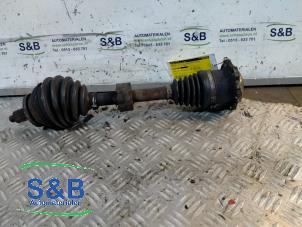 Used Front drive shaft, left Volkswagen Polo IV (9N1/2/3) 1.9 TDI 100 Price € 80,00 Margin scheme offered by Schaap & Bron