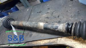 Used Front drive shaft, right Volkswagen New Beetle (1Y7) 1.6 Price € 100,00 Margin scheme offered by Schaap & Bron