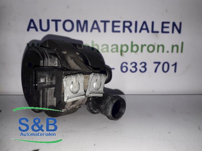 Begagnade Vattenpump Volkswagen Polo V (6R) 1.4 TDI DPF BlueMotion technology Pris € 80,00 Marginaltabell erbjuds av Schaap & Bron