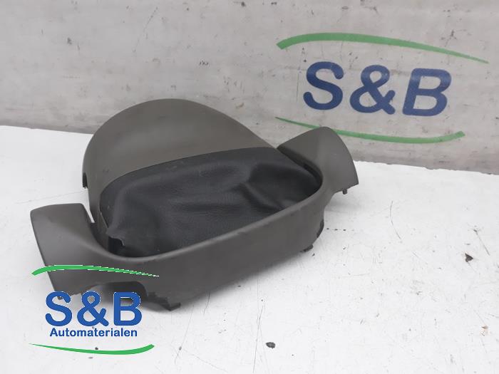 Steering wheel column trim
