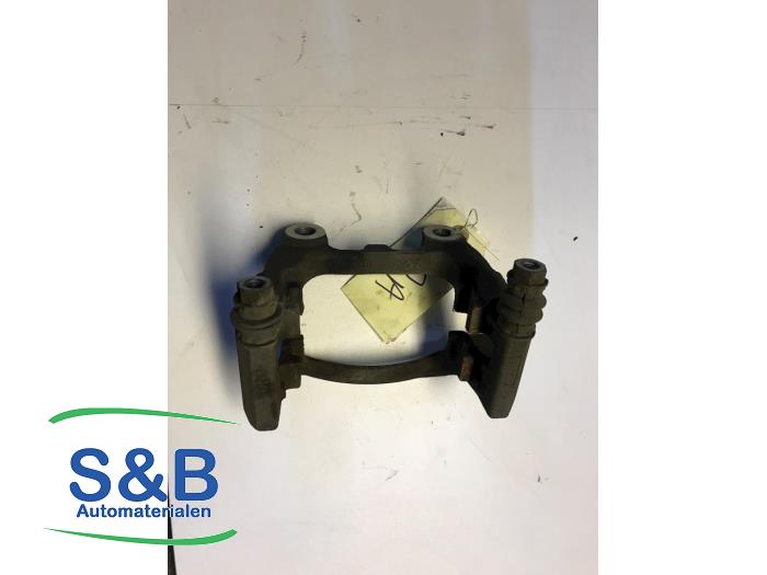 Begagnade Bromssköld Volkswagen Tiguan (5N1/2) 1.4 TSI 16V Pris € 30,00 Marginaltabell erbjuds av Schaap & Bron