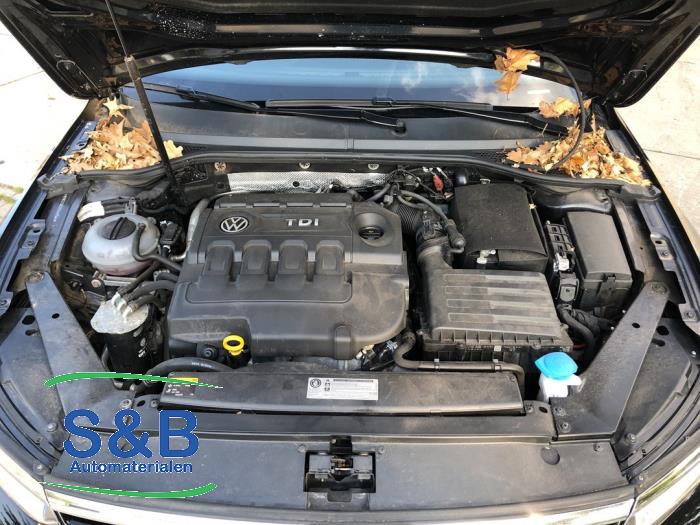 Used Gearbox Volkswagen Passat Variant (3G5) 1.6 TDI 16V Price € 875,00 Margin scheme offered by Schaap & Bron