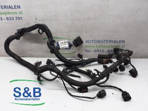 Usagé Faisceau de câbles compartiment moteur Volkswagen Polo V (6R) 1.2 TSI Prix € 60,00 Règlement à la marge proposé par Schaap & Bron