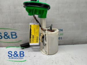 Usados Bomba de alimentación Mini Mini (R56) 1.6 16V Cooper S Precio € 75,00 Norma de margen ofrecido por Schaap & Bron