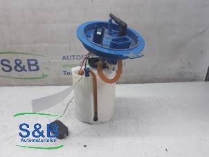 Used Electric fuel pump Volkswagen Polo VI (AW1) 1.0 TSI 12V Price € 75,00 Margin scheme offered by Schaap & Bron