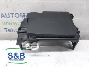 Used Fuse box Volkswagen Polo VI (AW1) 1.0 TSI 12V Price € 10,00 Margin scheme offered by Schaap & Bron