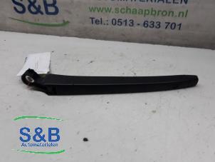 Used Rear wiper arm Volkswagen Polo VI (AW1) 1.0 TSI 12V Price € 15,00 Margin scheme offered by Schaap & Bron