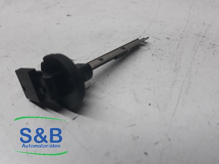 Begagnade Innetemperatursensor Mini Mini (F56) 1.5 12V Cooper Pris € 10,00 Marginaltabell erbjuds av Schaap & Bron