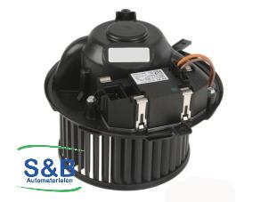 Used Heating and ventilation fan motor Volkswagen Jetta III (1K2) 1.6 FSI 16V Price € 40,00 Margin scheme offered by Schaap & Bron