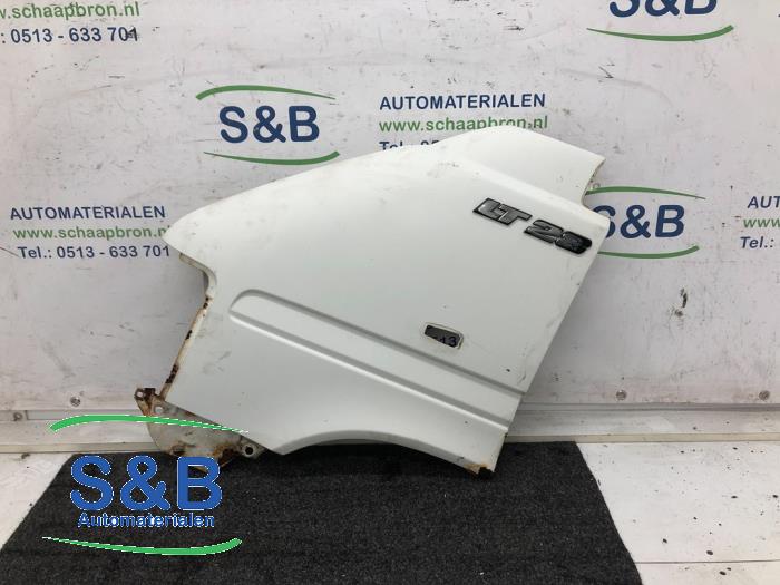 Używane Ekran lewy przód Volkswagen LT II 28/31/35 2.5 TDi Cena € 45,00 Procedura marży oferowane przez Schaap & Bron