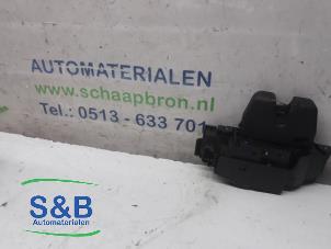 Used Tailgate lock mechanism Citroen C4 Berline (NC) 1.6 Hdi 90 Price € 35,00 Margin scheme offered by Schaap & Bron