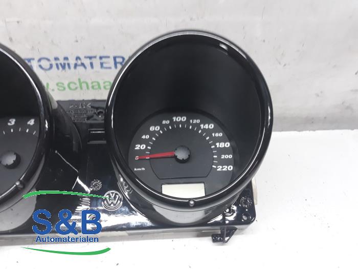Odometer KM from a Seat Arosa (6H1) 1.4i 2004